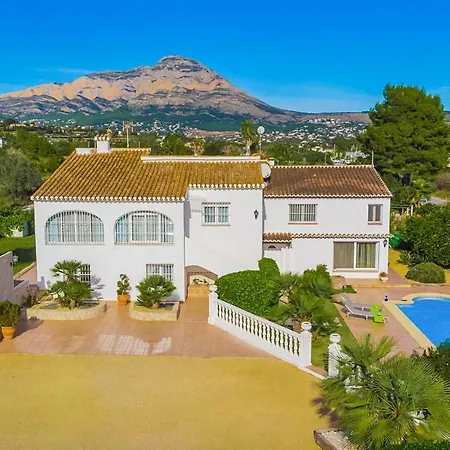 Esther Holiday home *